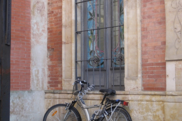 10 must visit cities in Spain, Salamanca - Beautiful Alamedas, secret places with soul