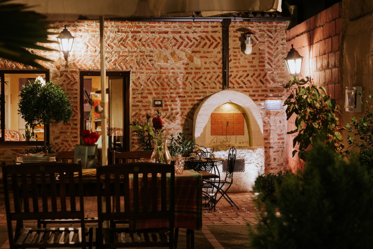 10 must visit cities in Spain, Salamanca - Beautiful Alamedas, secret places with soul