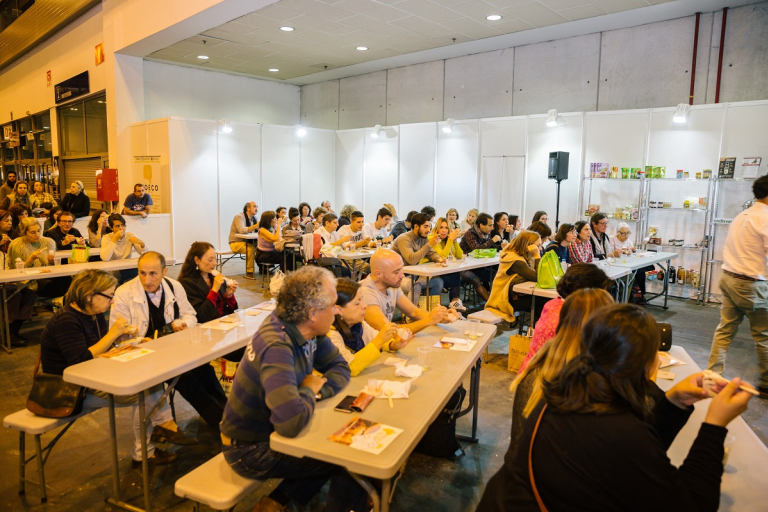 Casas rurales ecológicas Valladolid, Castilla y León, menús, comidas, alojamientos sostenibles, estancias, ecoturismo, agroturismo, certificación, responsable, biocultura