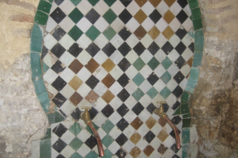 Fuente riad medina Fez
