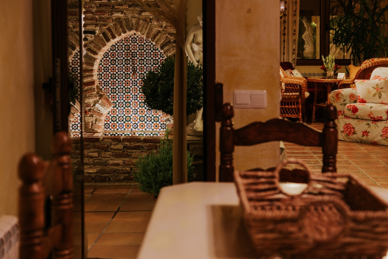 interior courtyard Beautiful Alamedas