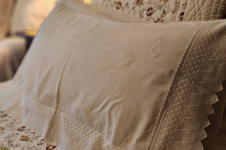 Orange room bed textiles