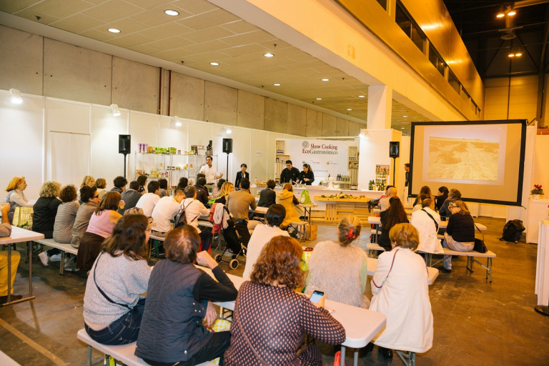 organic_holidays_spain_rural_retreats_eco-friendly_green_hotels_lodging_resorts_boutique_luxury_villas_rental_holiday_homes_castile_and_leon_salamanca_valladolid_segovia_avila