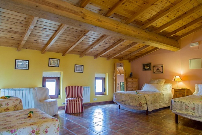 special offers rental villas, holiday homes salamanca, valladolid, segovia, castile and leon, spain